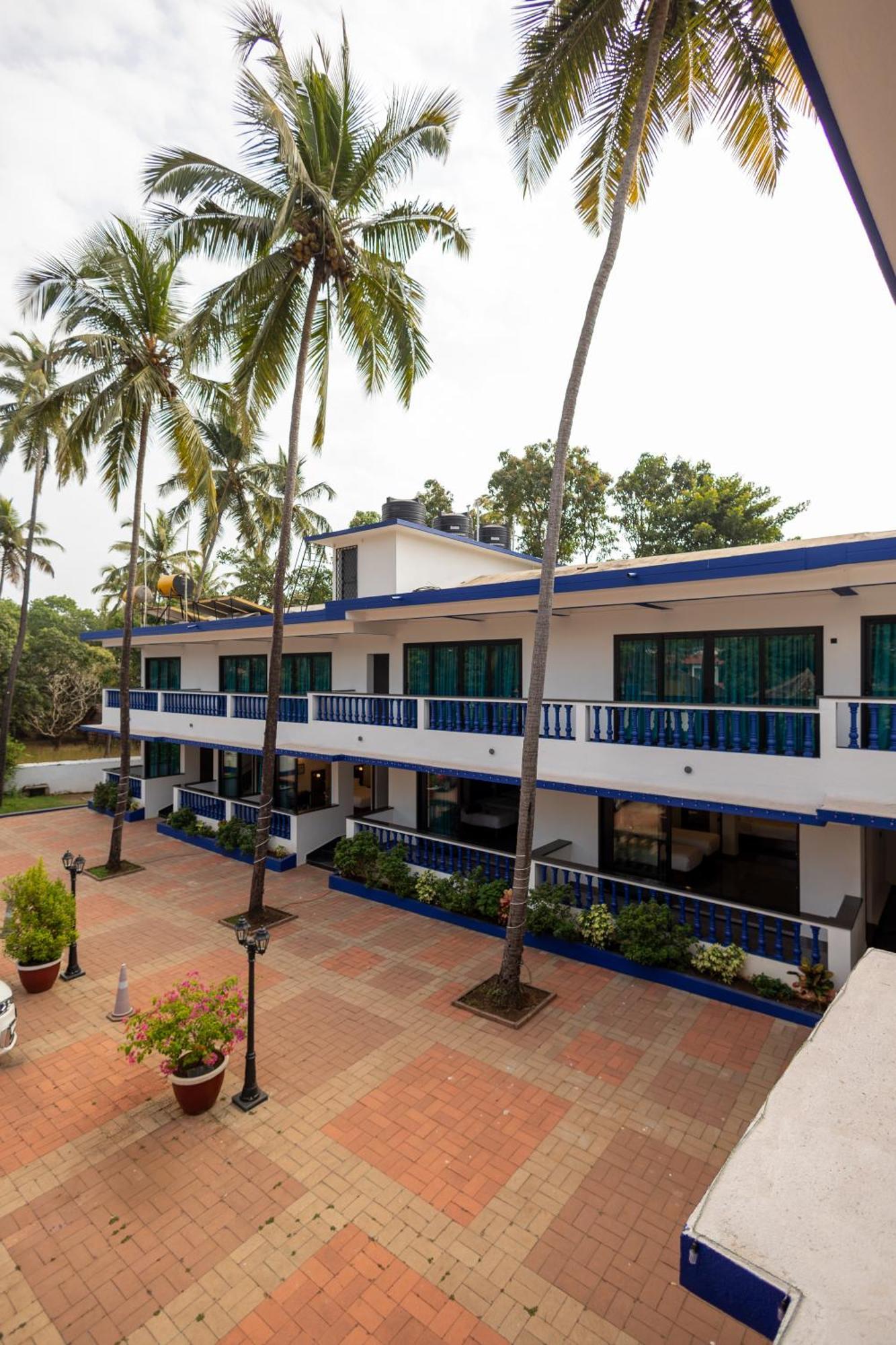 Blue 3* Anjuna